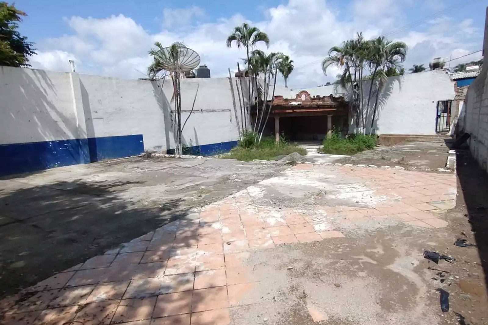 TEMIXCO TERRENO EN VENTA CON USO DE SUELO COMERCIAL
