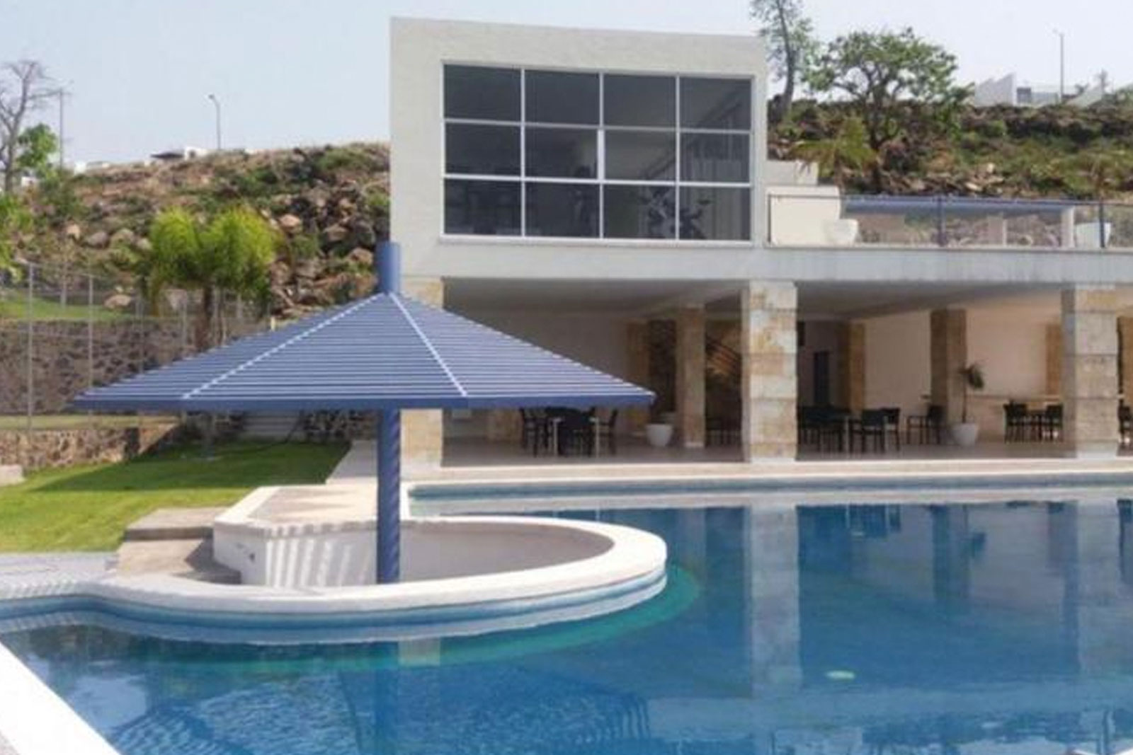 Venta de Terreno en Fraccionamiento Burgos