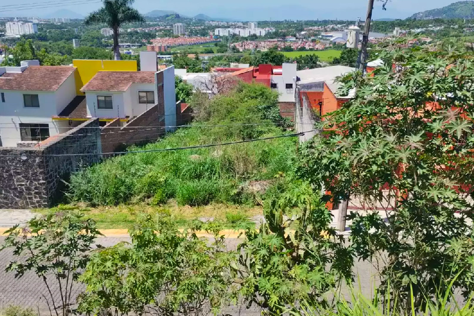 Terreno en venta en Fraccionamiento Burgos